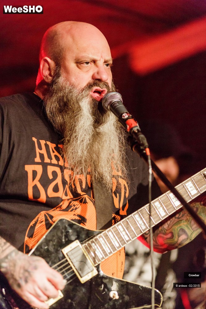 6/34 photos du spectacle Crowbar