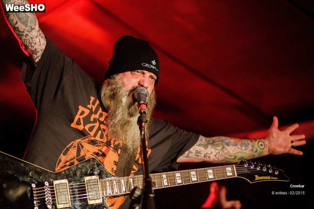19/34 photos du spectacle Crowbar