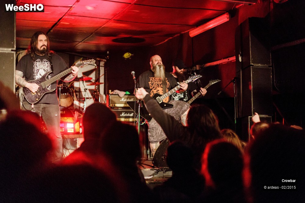 22/34 photos du spectacle Crowbar