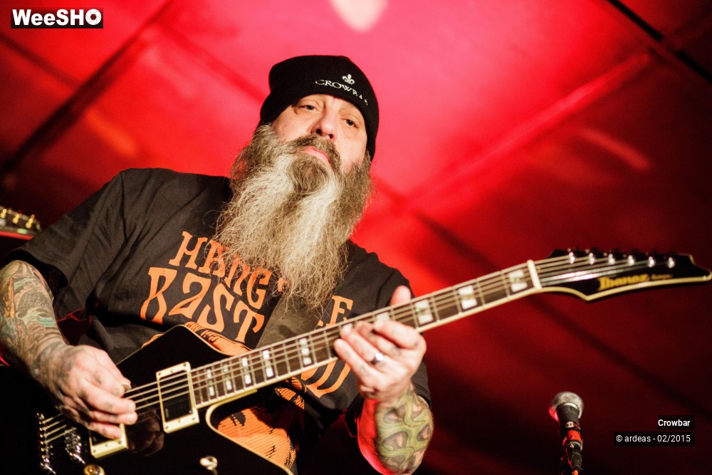 27/34 photos du spectacle Crowbar