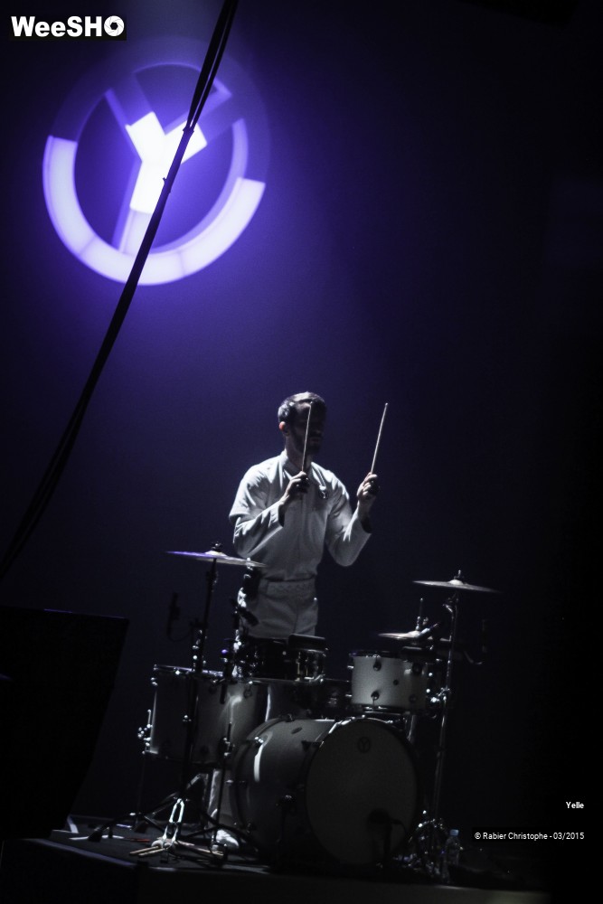 40/51 photos du spectacle Yelle