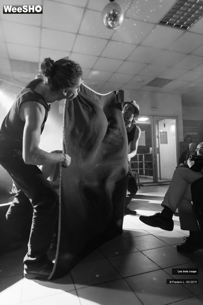 33/44 photos du spectacle Les Trois Coups
