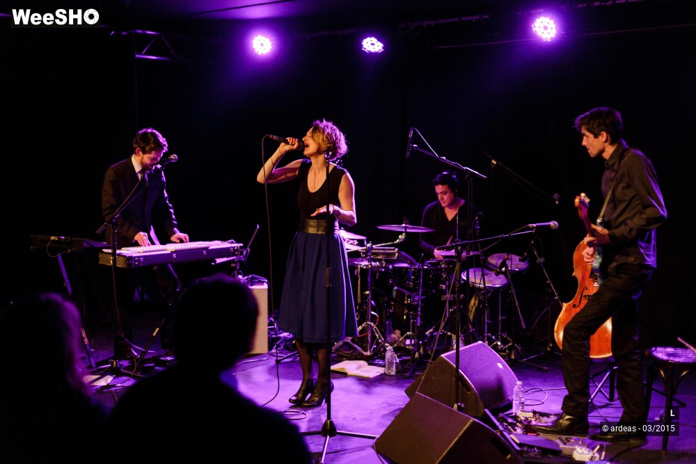 13/23 photos du spectacle L (Raphaële Lannadère)