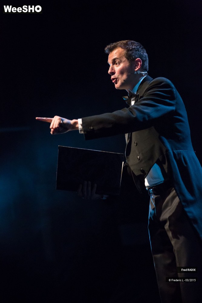23/48 photos du spectacle Le Siffleur - Fred Radix