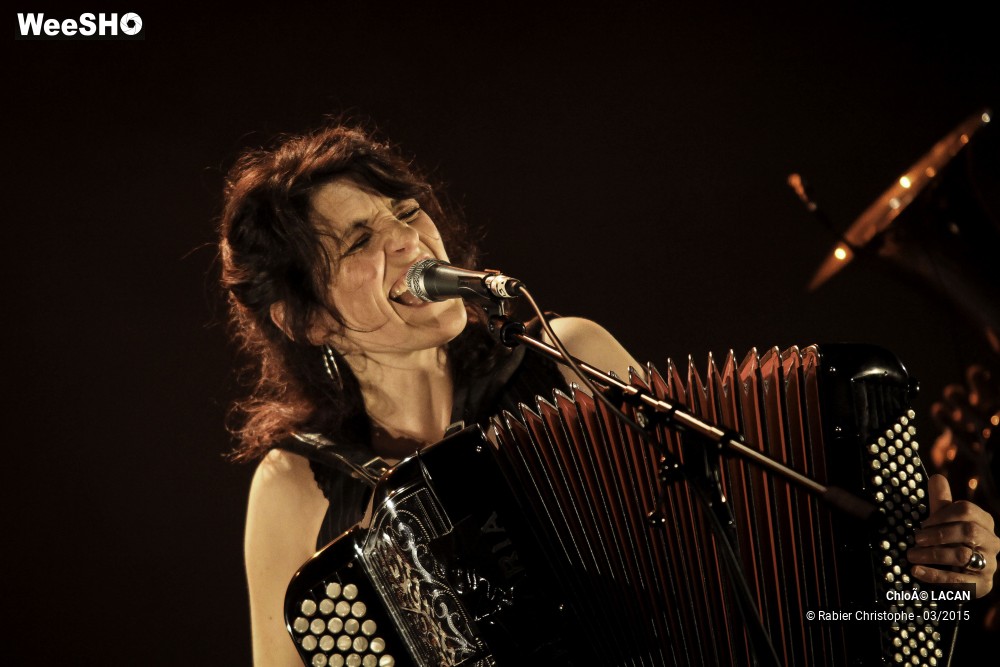 16/44 photos du spectacle Chloé Lacan