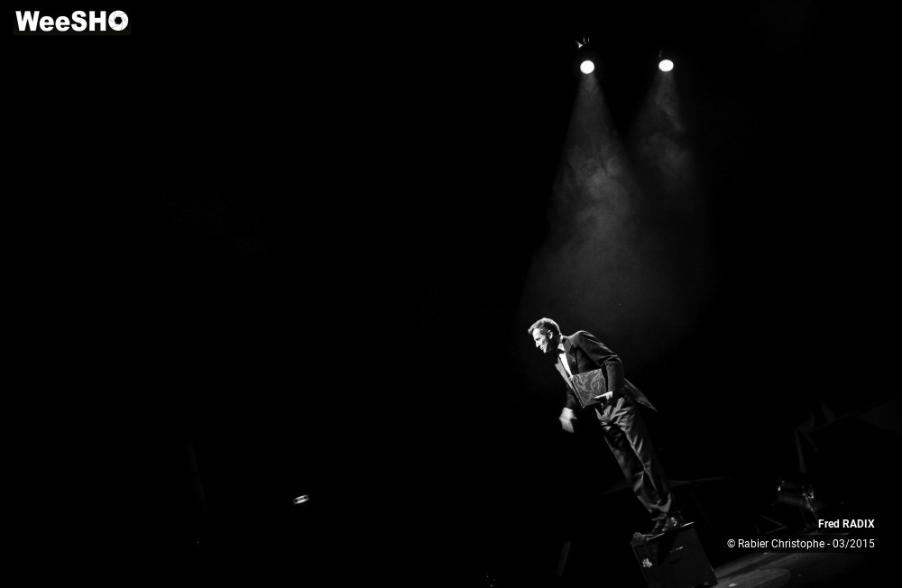 16/31 photos du spectacle Le Siffleur