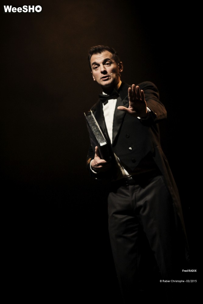 27/31 photos du spectacle Le Siffleur