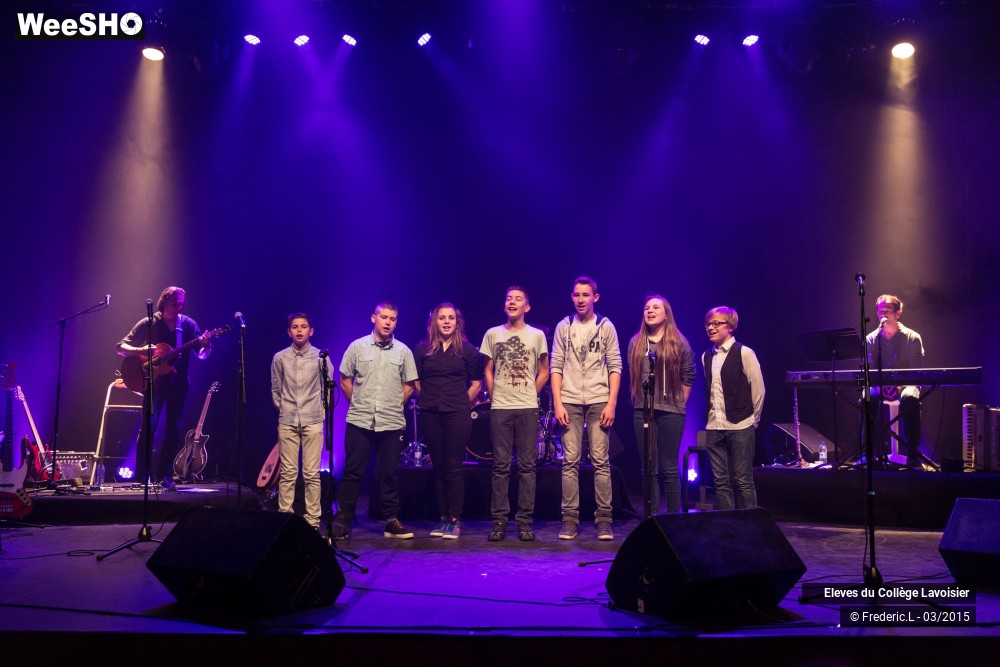 2/21 photos du spectacle L'autre Côté avec les éléves du collège Lavoisier