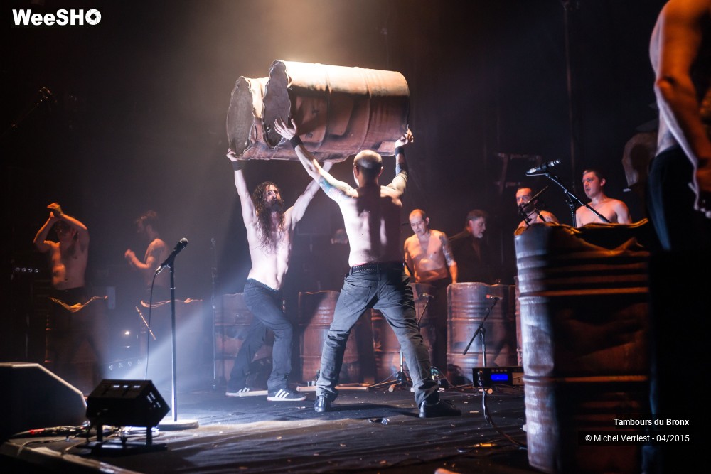 3/45 photos du spectacle Les tambours du Bronx