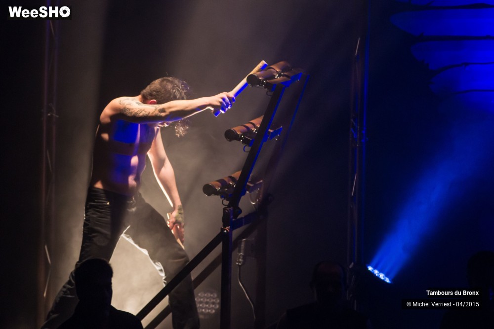 5/45 photos du spectacle Les tambours du Bronx