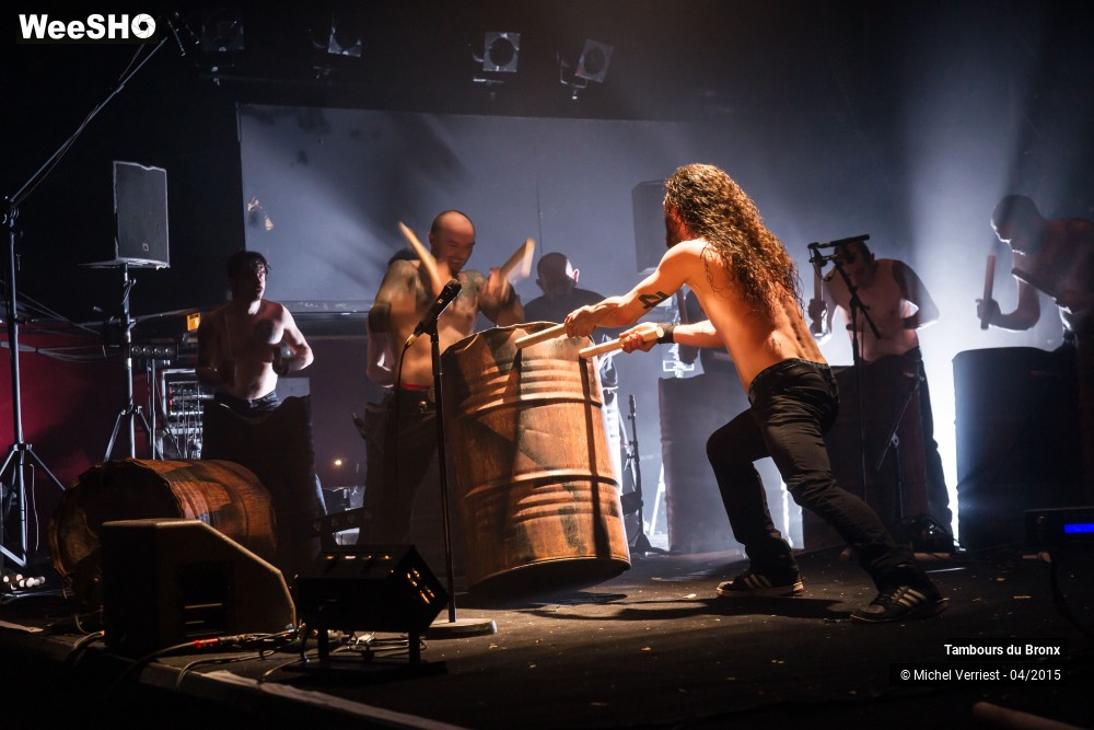 33/45 photos du spectacle Les tambours du Bronx