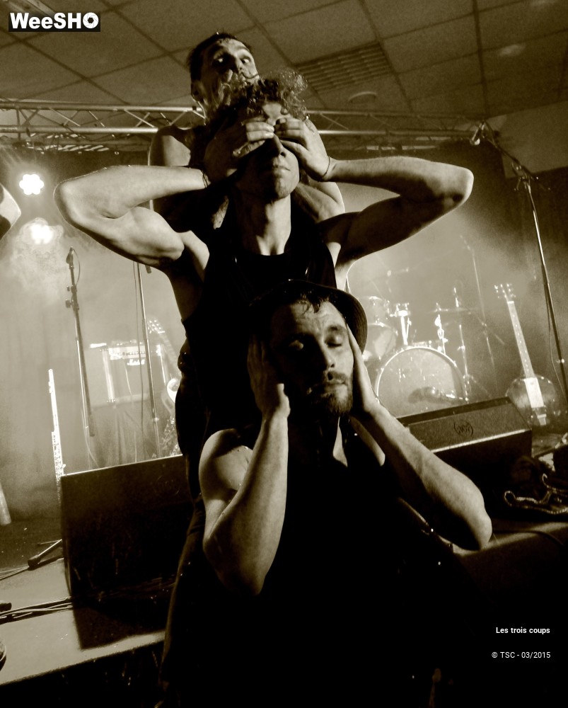 7/32 photos du spectacle Les Trois Coups