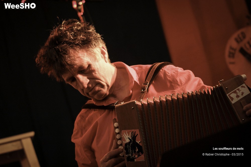 29/38 photos du spectacle Les Souffleurs de Mots