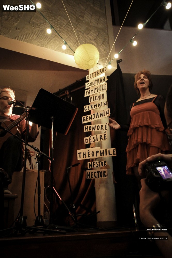37/38 photos du spectacle Les Souffleurs de Mots