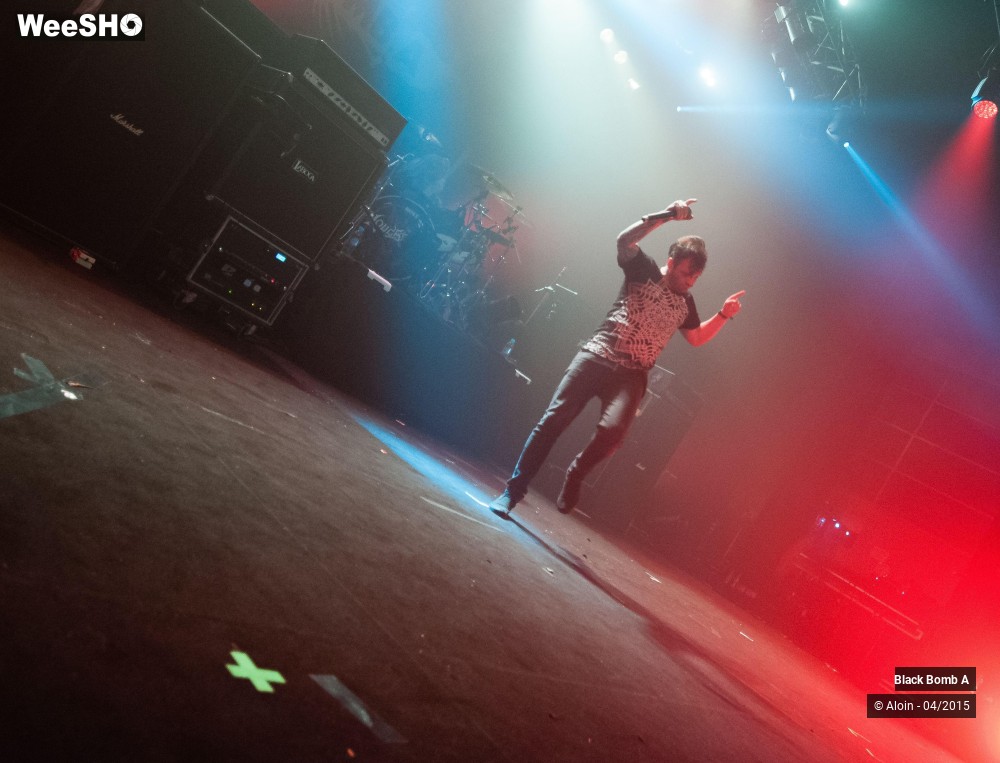 9/14 photos du spectacle Black Bomb A