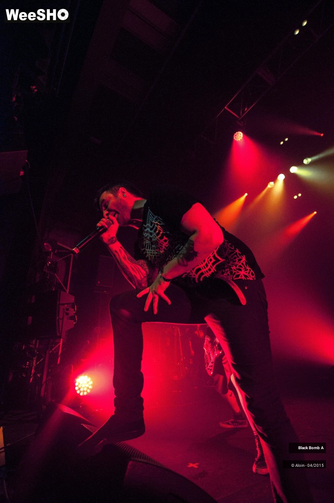 13/14 photos du spectacle Black Bomb A