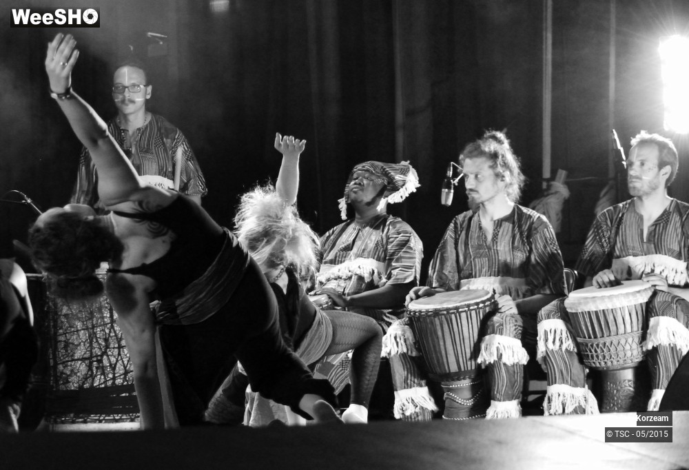 25/30 photos du spectacle Mon petit Pays