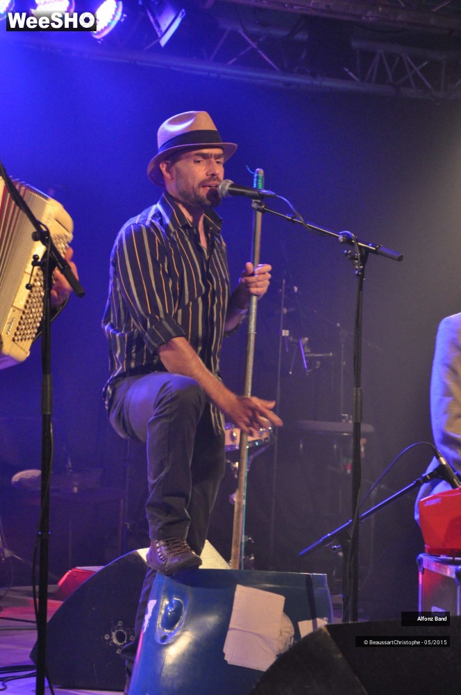 15/32 photos du spectacle Alfonz Band
