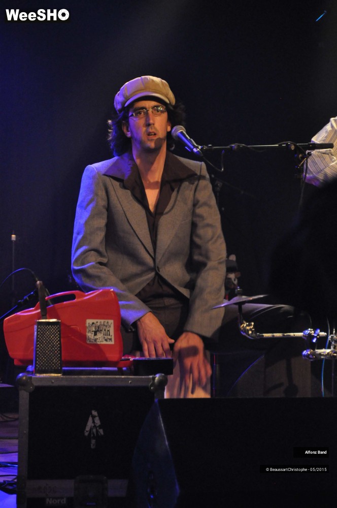 27/32 photos du spectacle Alfonz Band