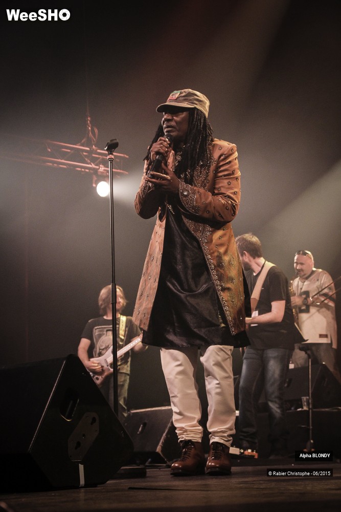3/37 photos du spectacle Alpha Blondy