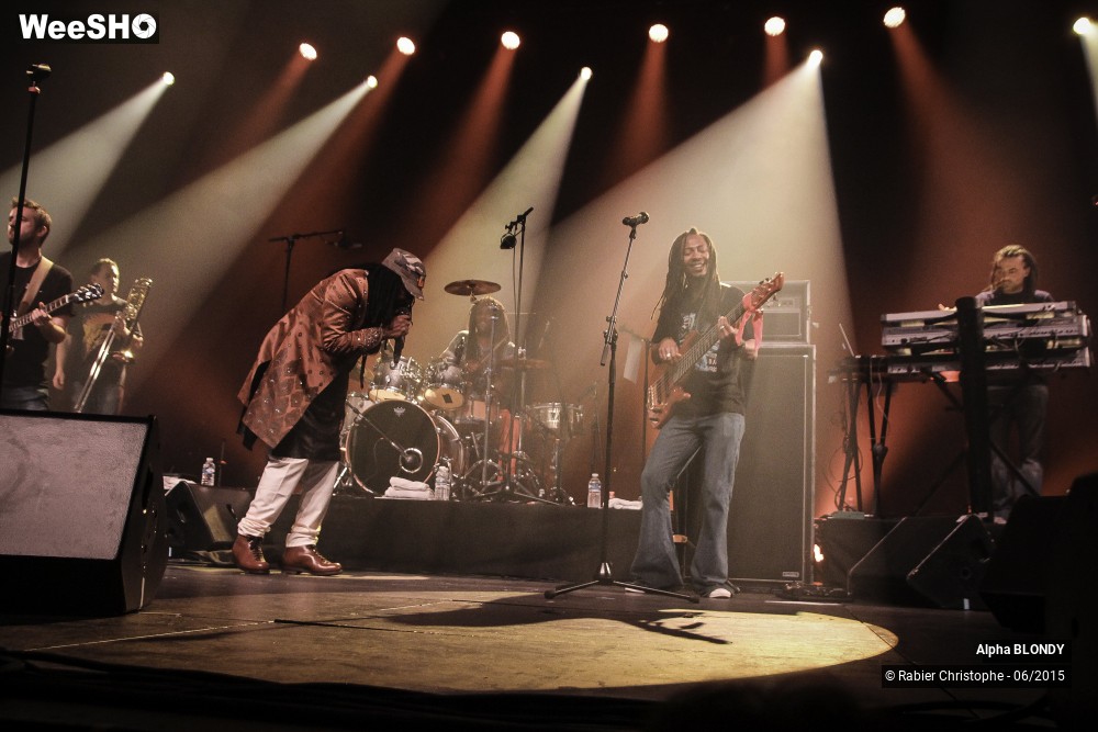 7/37 photos du spectacle Alpha Blondy