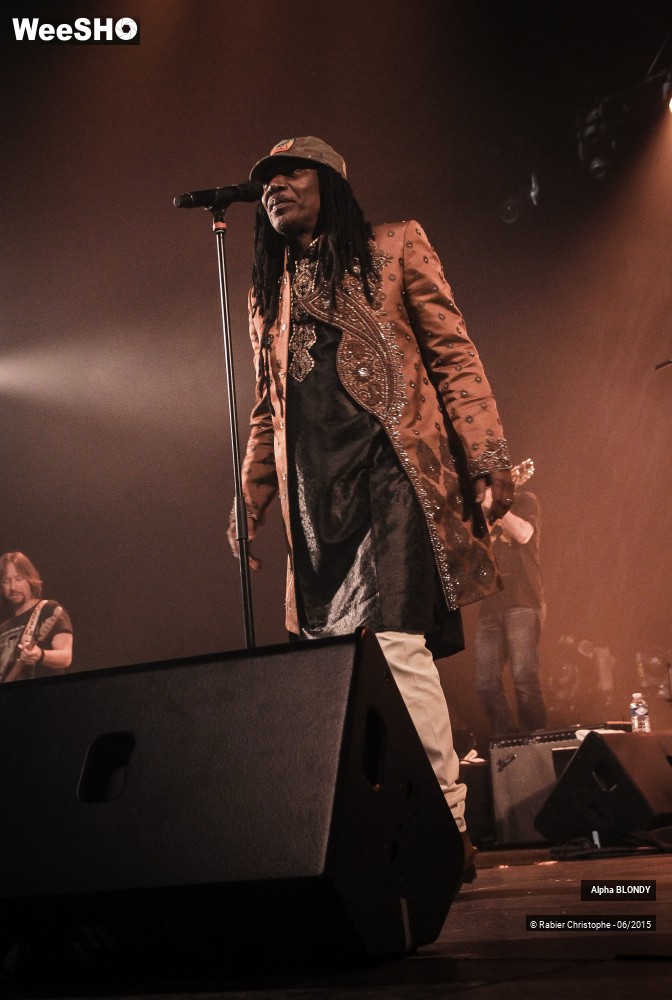 33/37 photos du spectacle Alpha Blondy