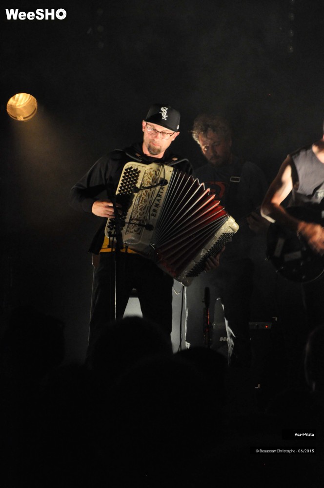 20/31 photos du spectacle Asa-I-Viata