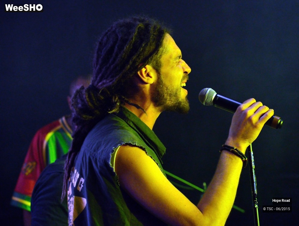 3/35 photos du spectacle Hope Road