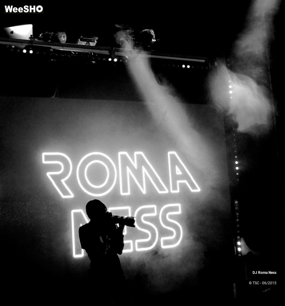 6/9 photos du spectacle DJ Roma Ness