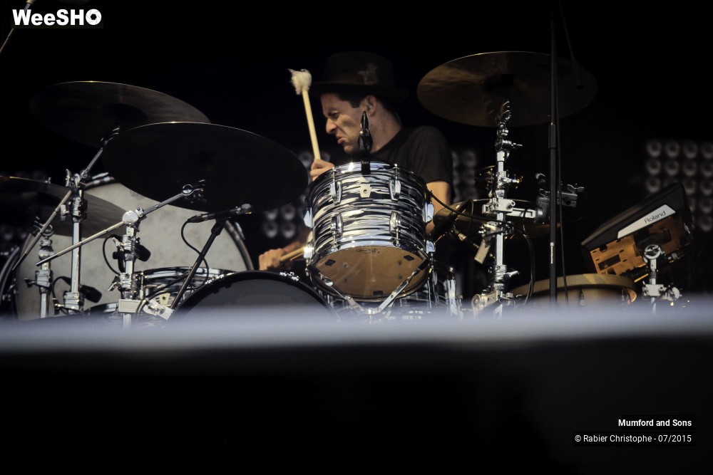 7/32 photos du spectacle Mumford and Sons