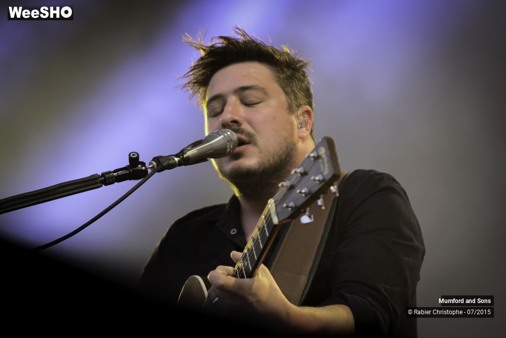 8/32 photos du spectacle Mumford and Sons