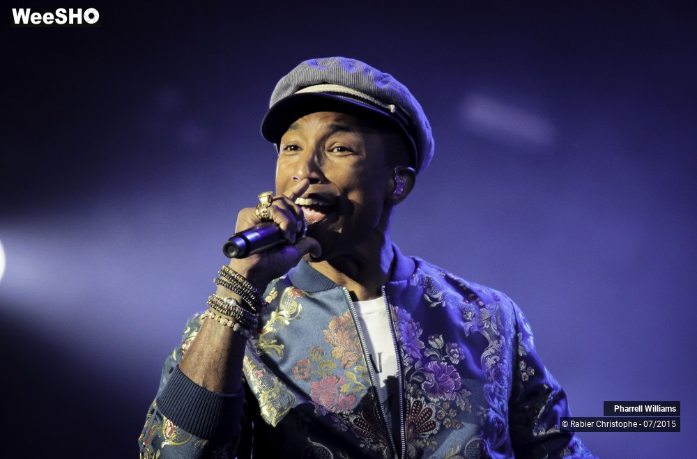 24/40 photos du spectacle Pharrell Williams