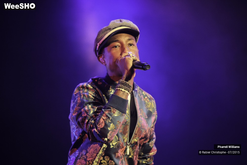 34/40 photos du spectacle Pharrell Williams