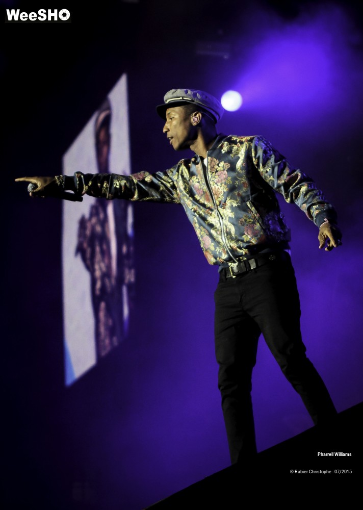 35/40 photos du spectacle Pharrell Williams
