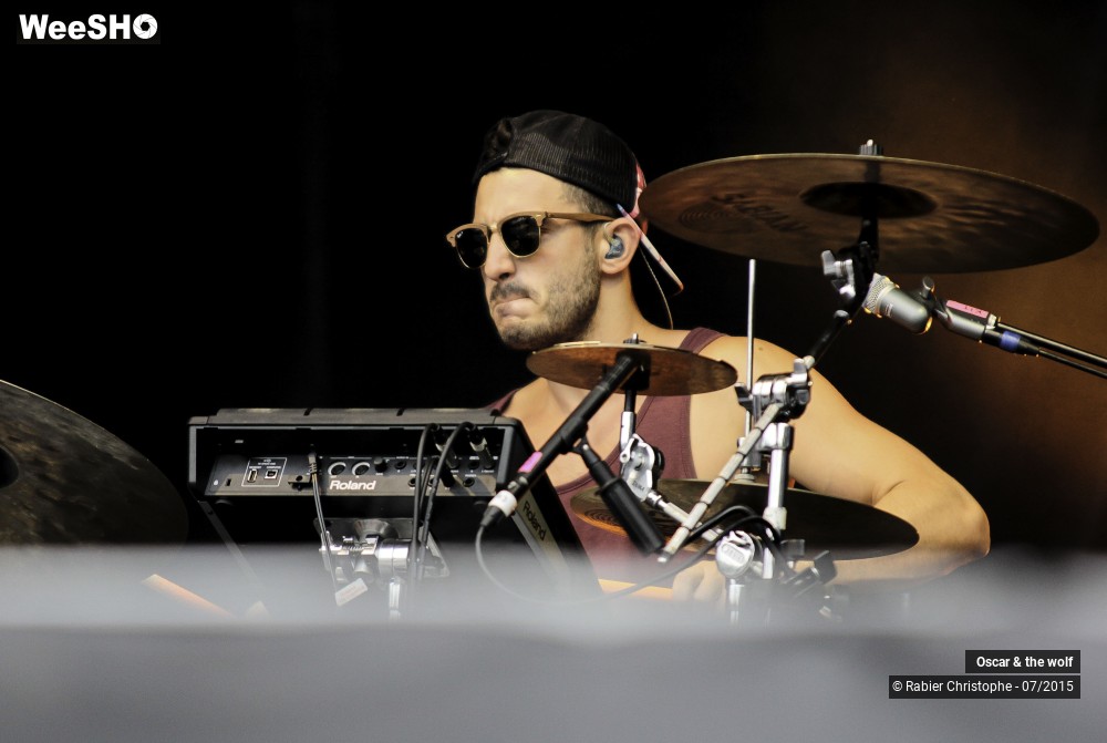 25/33 photos du spectacle Oscar and the wolf