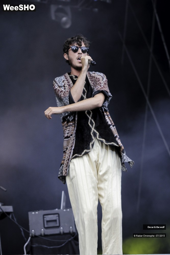 32/33 photos du spectacle Oscar and the wolf