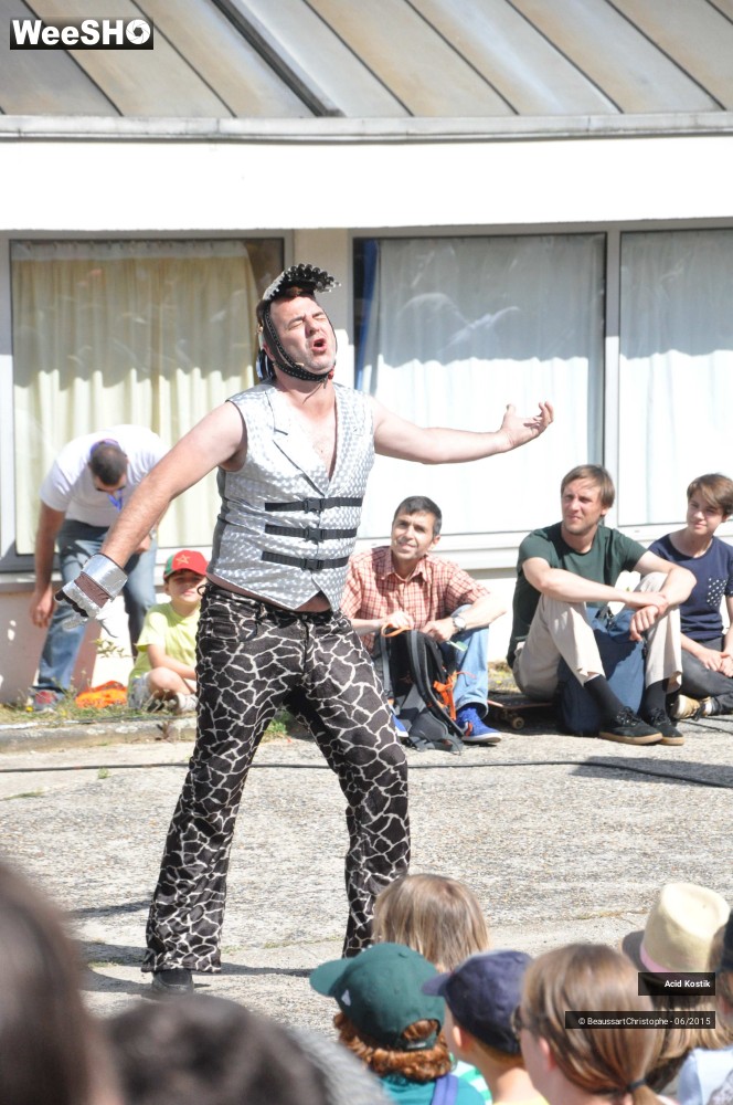 16/34 photos du spectacle Retour vers No Futur