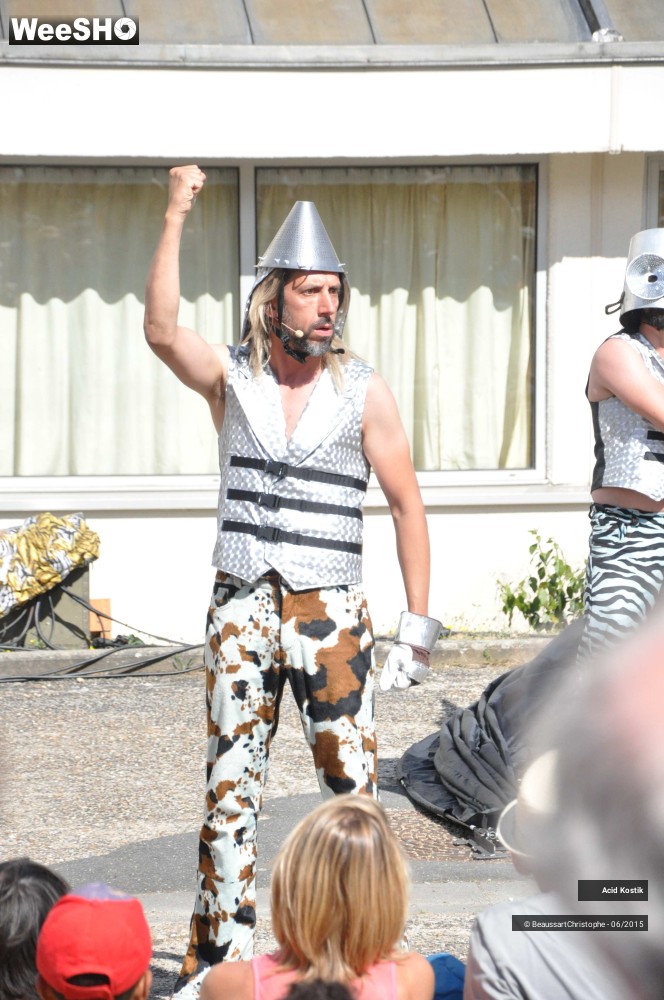 24/34 photos du spectacle Retour vers No Futur
