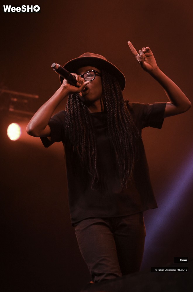 18/32 photos du spectacle Sianna