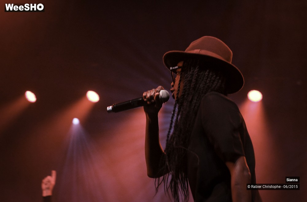 23/32 photos du spectacle Sianna