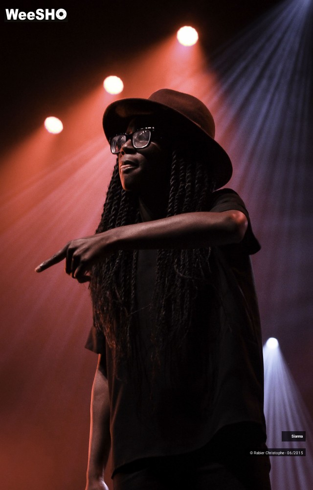 29/32 photos du spectacle Sianna