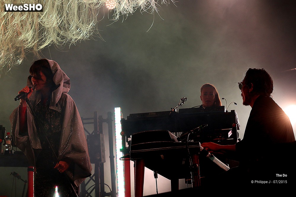 10/45 photos du spectacle The Dø