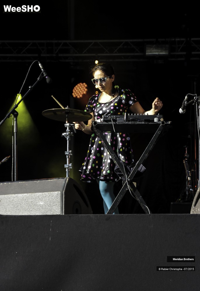 24/28 photos du spectacle Meridian Brothers