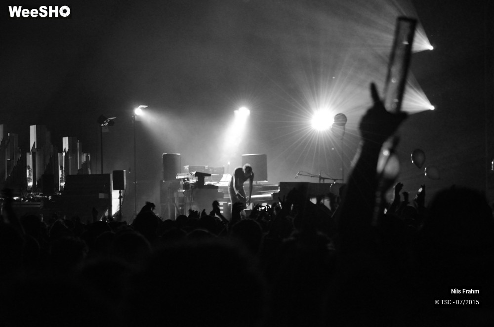 8/8 photos du spectacle Nils Frahm