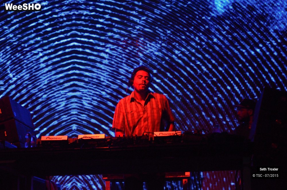 5/9 photos du spectacle Seth Troxler