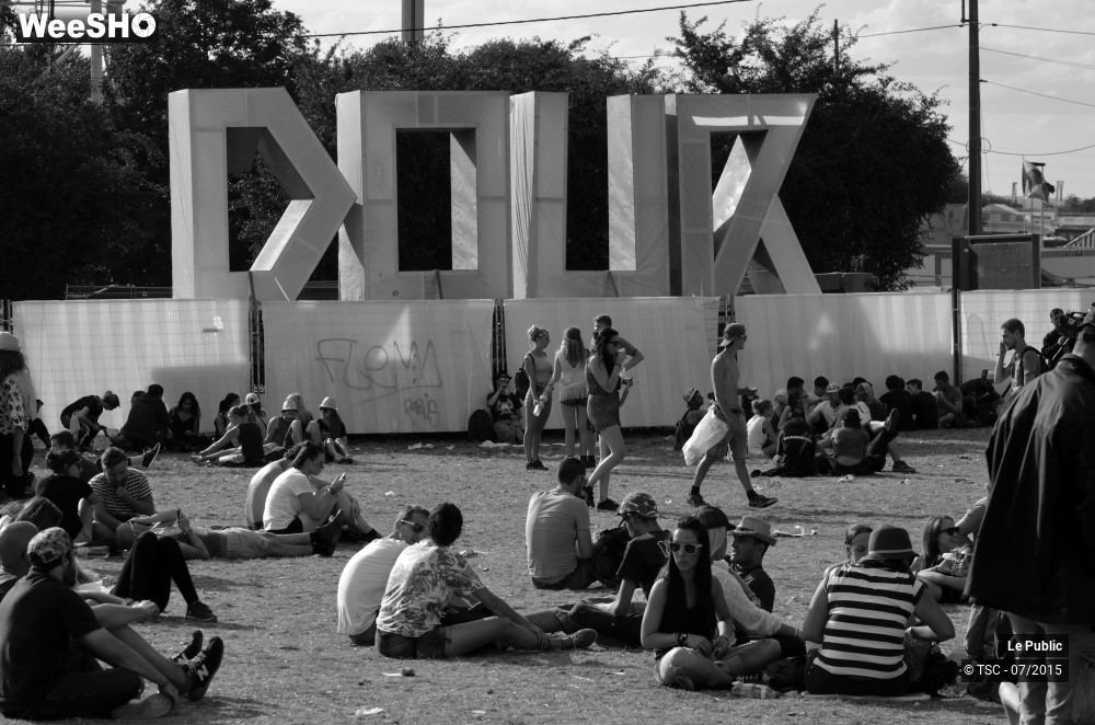 2/44 photos du spectacle Ambiance Festival de Dour 2015 Jour 5