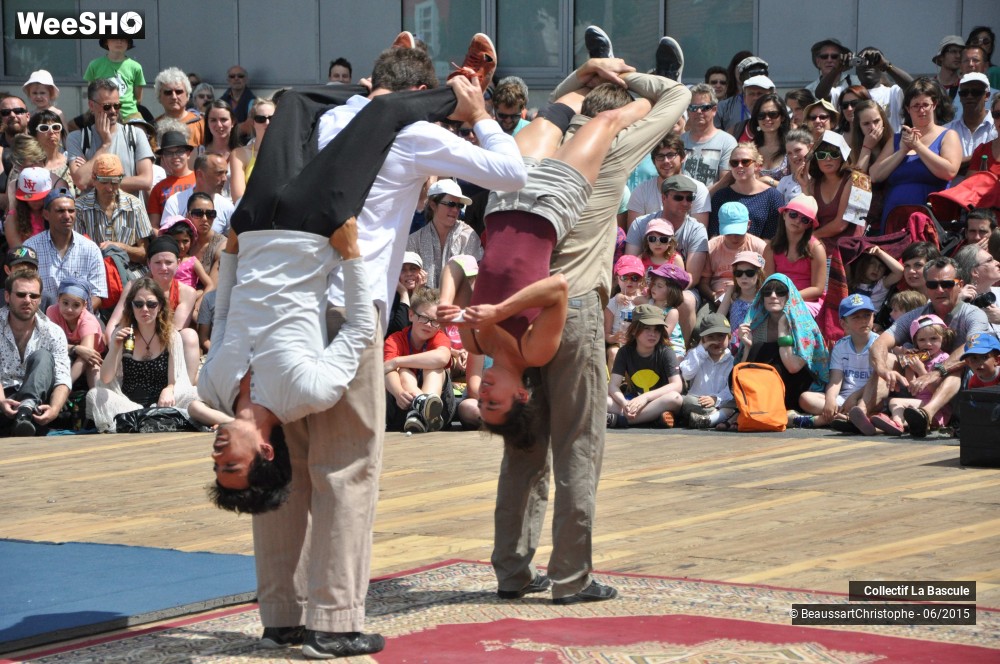 33/35 photos du spectacle Rien N'est Moins Sûr (mais c'est une piste)