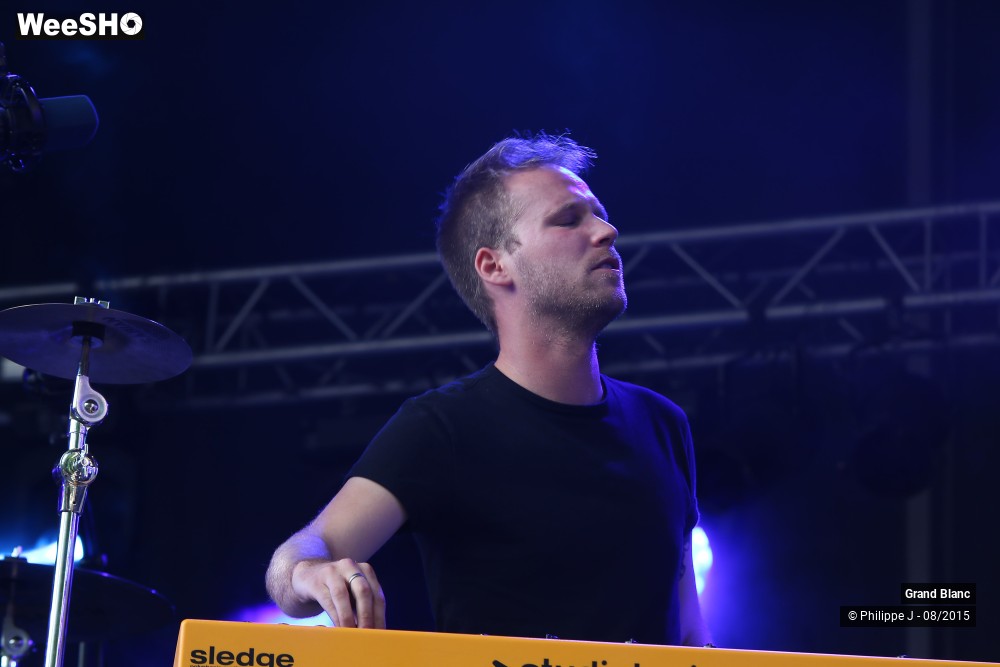 9/32 photos du spectacle Grand Blanc