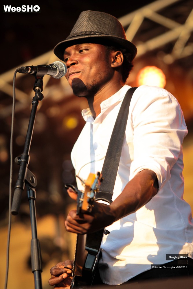 17/32 photos du spectacle Songhoy Blues
