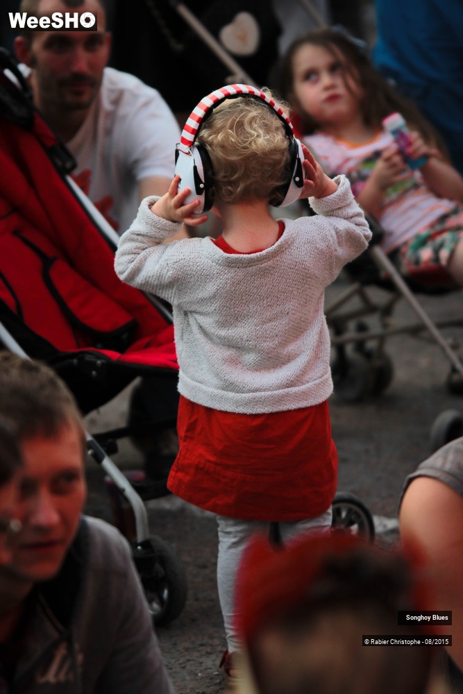 24/32 photos du spectacle Songhoy Blues